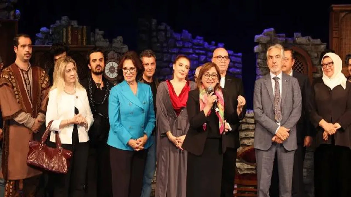 “Gazale – Uzun Gece” Gaziantep’te sahnelendi