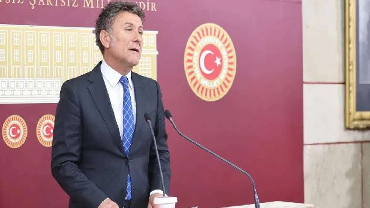 CHP'li Sarıbal: Tütün üreticileri şirketlerin insafına bırakıldı