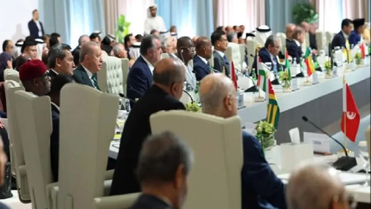 Cumhurbaşkanı Erdoğan: İsrail'e karşı güçlü tepki şart! Savunma sanayi iş birliği yoğunlaşmalı!