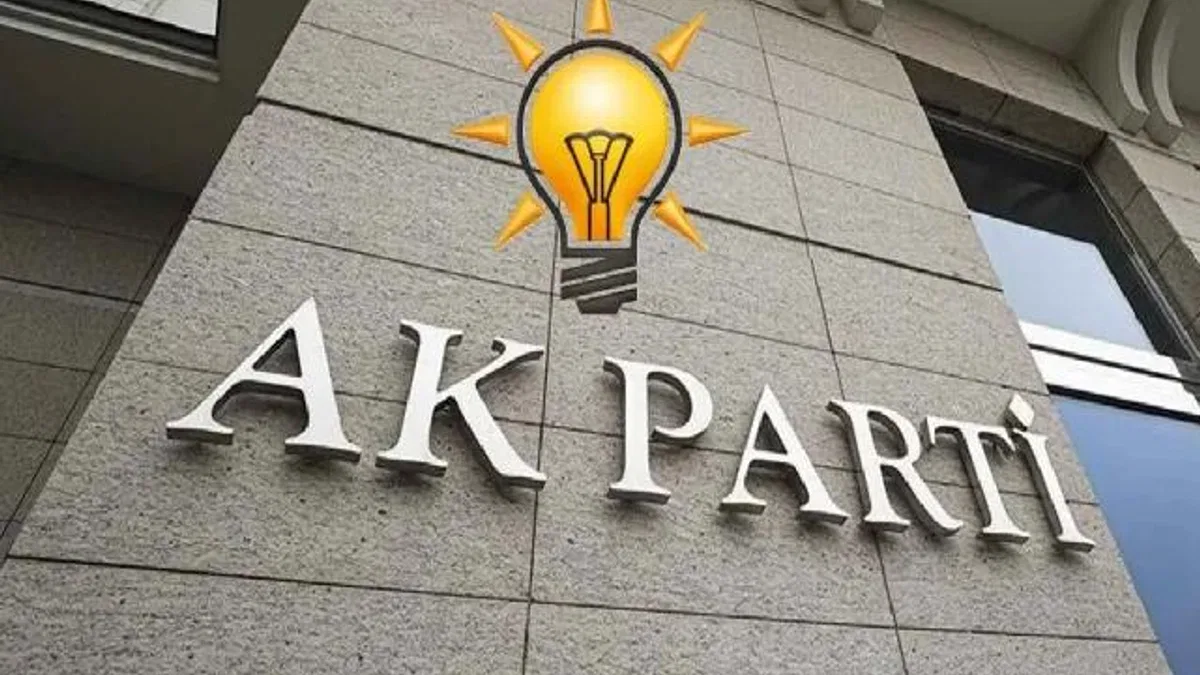 AK Parti'de 5 İl Başkanlığı'na yeni atama