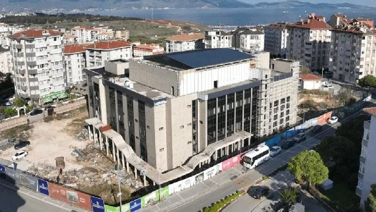 Balıkesir'de yatırımları hız kesmeden sürüyor