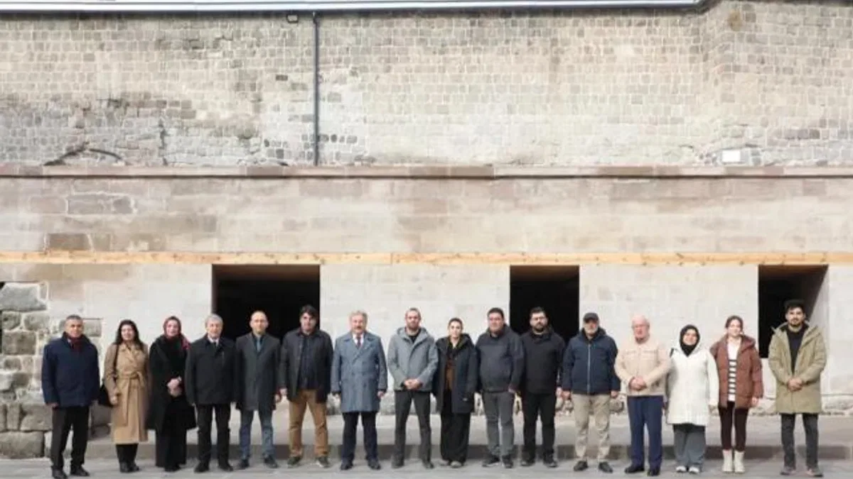 Kayseri Melikgazi'de Gön Han küllerinden doğdu