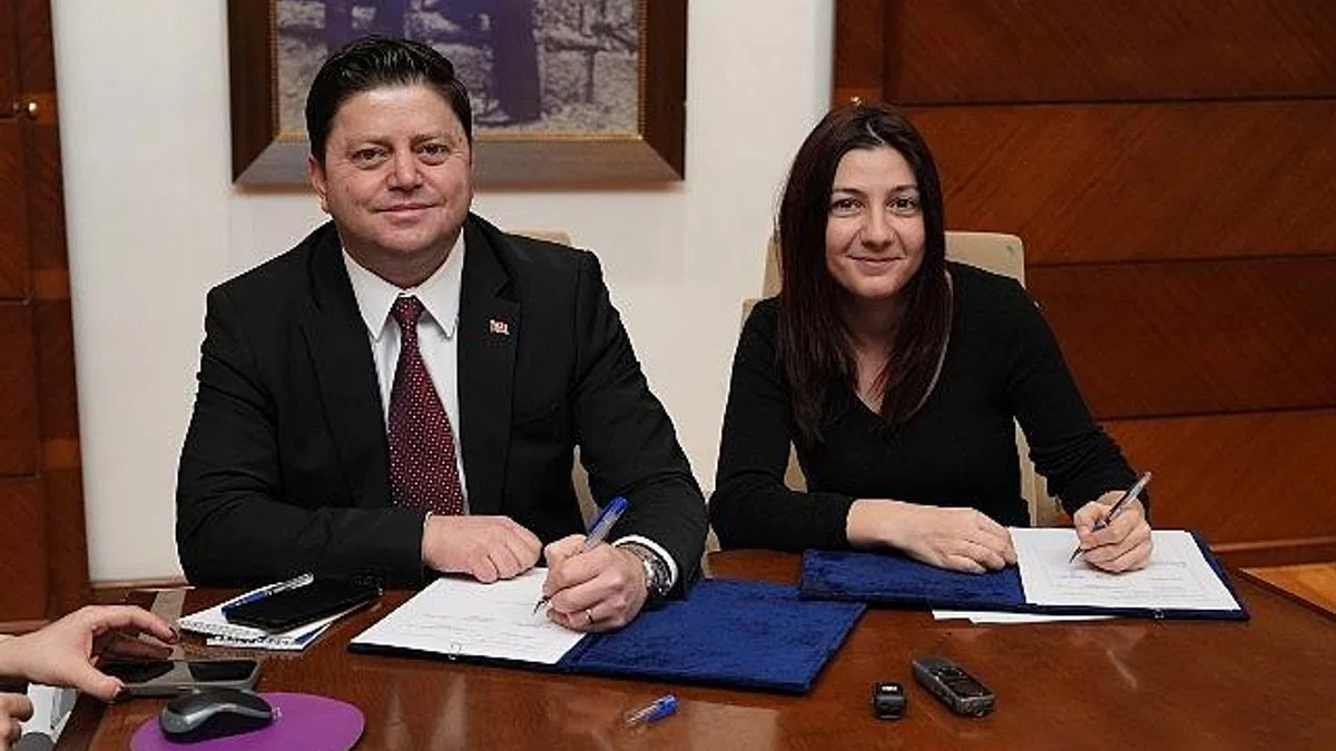 Kadıköy Belediyesi ile Kadının İnsan Hakları Derneği Protokol İmzalandı
