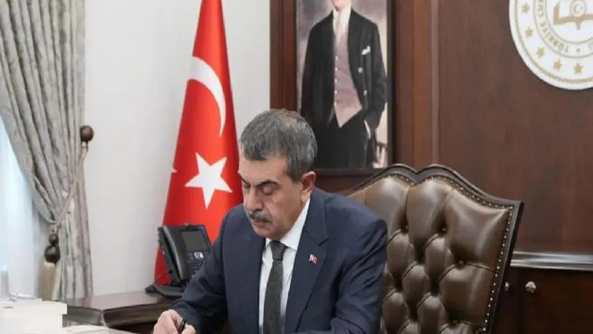 Bakan Tekin’den öğretmenlere üç ayrı mektup
