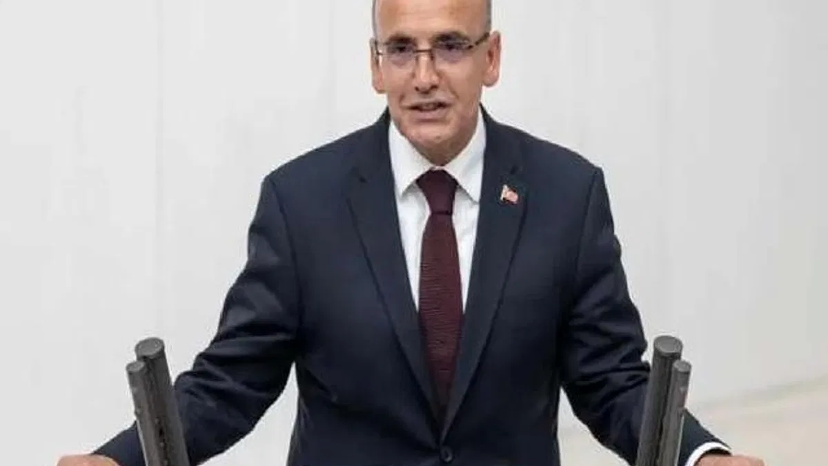 Bakan Şimşek: Dezenflasyon süreci kesintisiz sürüyor