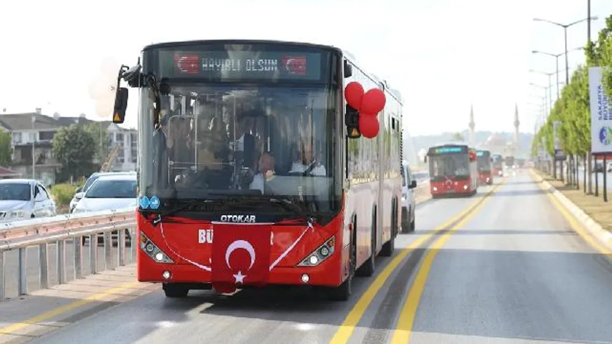 Sakarya’da metrobüs devrimi