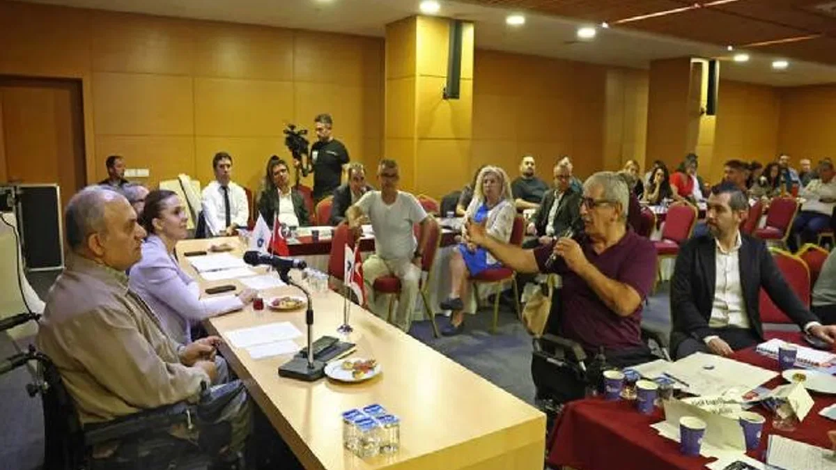 Antalya'da Engelsiz Hizmet Komisyonu toplandı