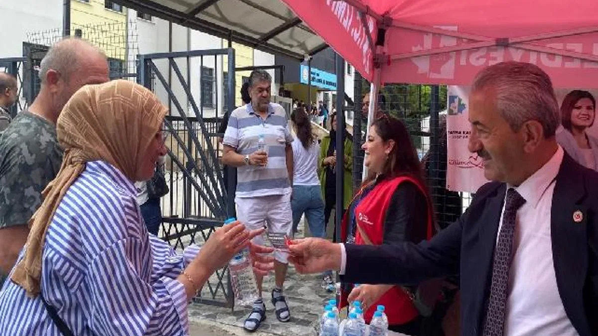 İzmit Belediyesi YKS heyecanına bu yıl da ortak oldu