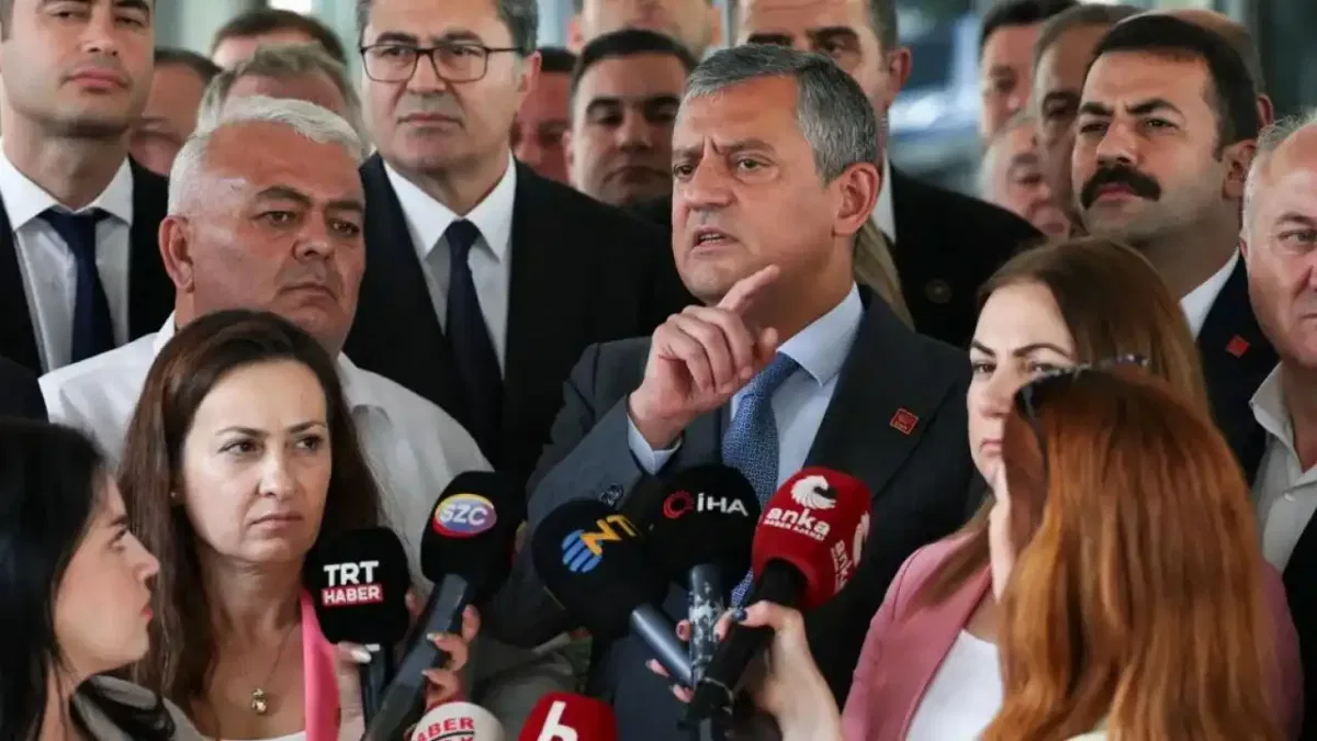Özgür Özel’den 'butlan' tepkisi: "Tedbir kararı kurultayı engellemez"