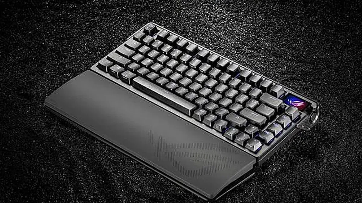 ASUS, Azoth Extreme Modelini Duyurdu