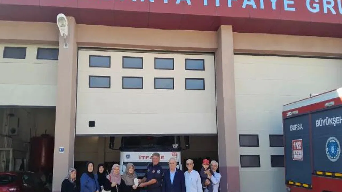 Saadet Partili kadınlardan Mudanya İtfaiyesi’ne ziyaret