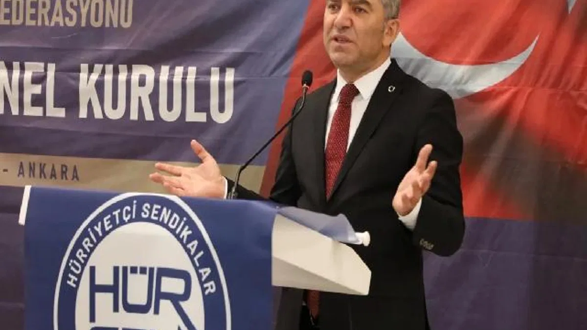 Hürriyetçi Eğitim Sen proje okulları atamalarını eleştirdi