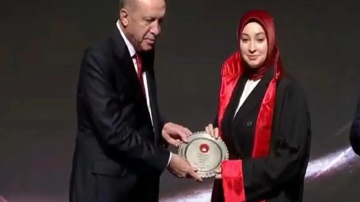 Bilecik Pazaryeri’nden iki genç hukukçu tarihe geçti