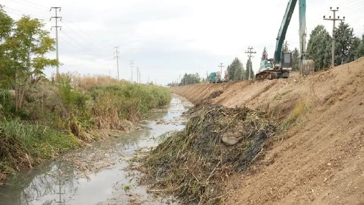 Bursa Yenişehir'de kanallarda kapsamlı temizlik