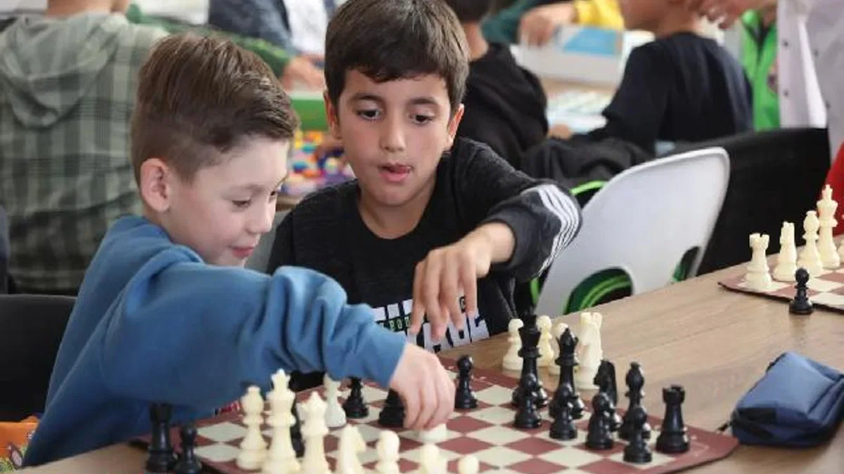Genç KOMEK'te atölye eğitimleri başladı