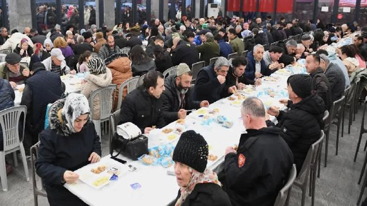 Bursa Osmangazi'de sofra bereketi