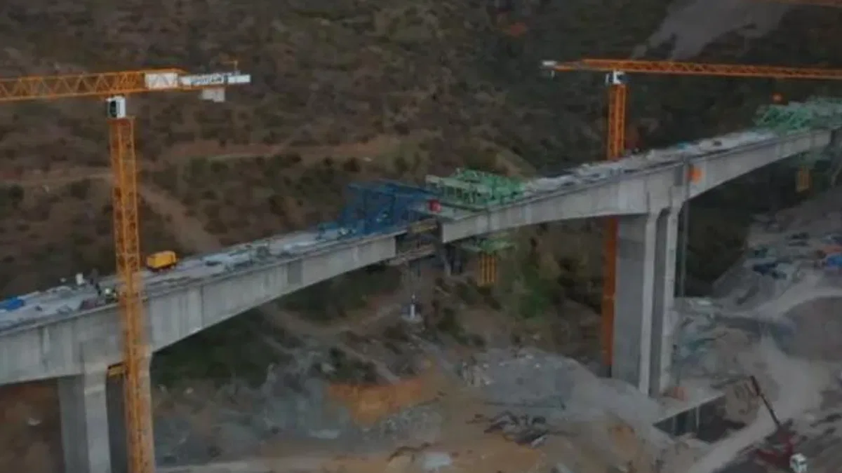 Ankara-İzmir YHT hattıyla Anadolu'ya modern ulaşım ağı