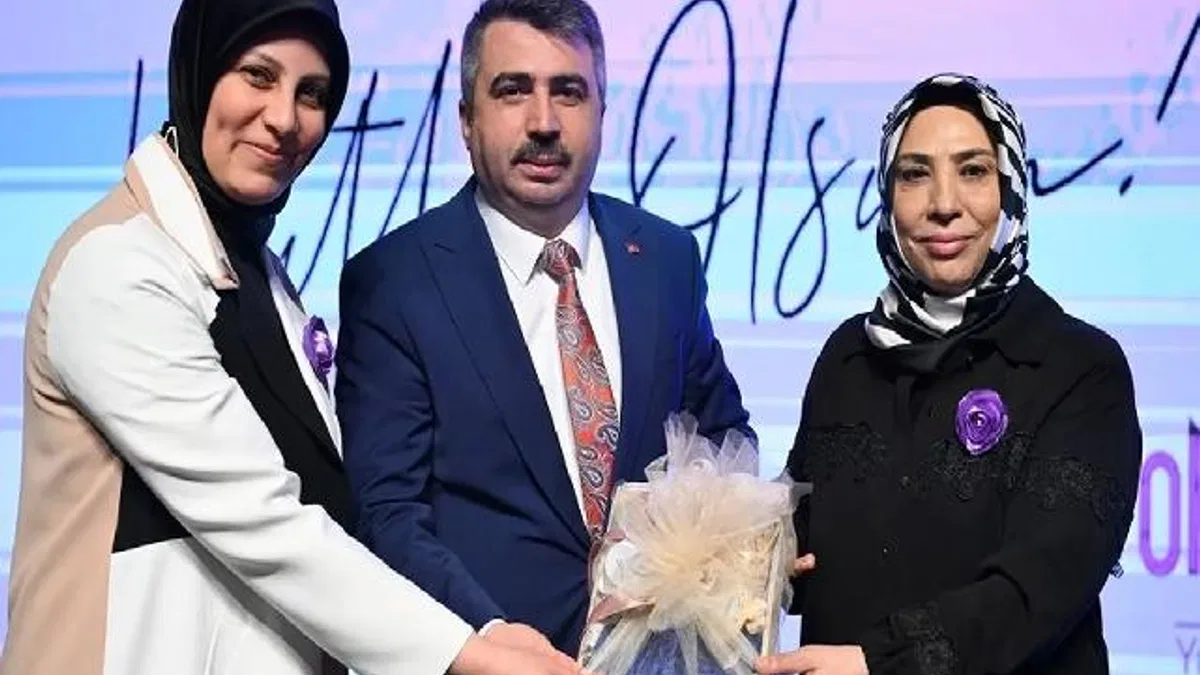 Bursa Yıldırım'da Üreten Kadınlar Paneli
