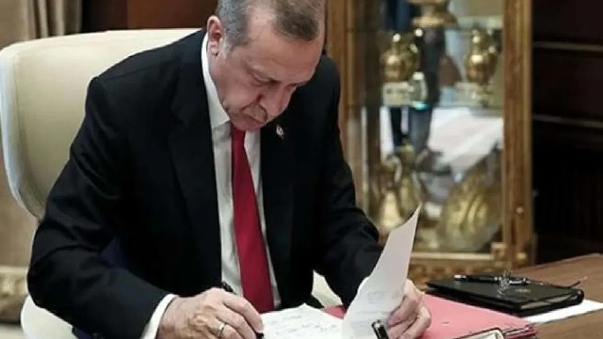 2 ilin Milli Eğitim Müdürü görevden alındı