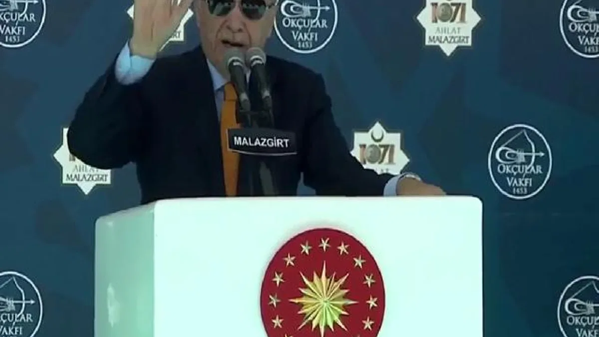 Cumhurbaşkanı Erdoğan Malazgirt'te (CANLI)