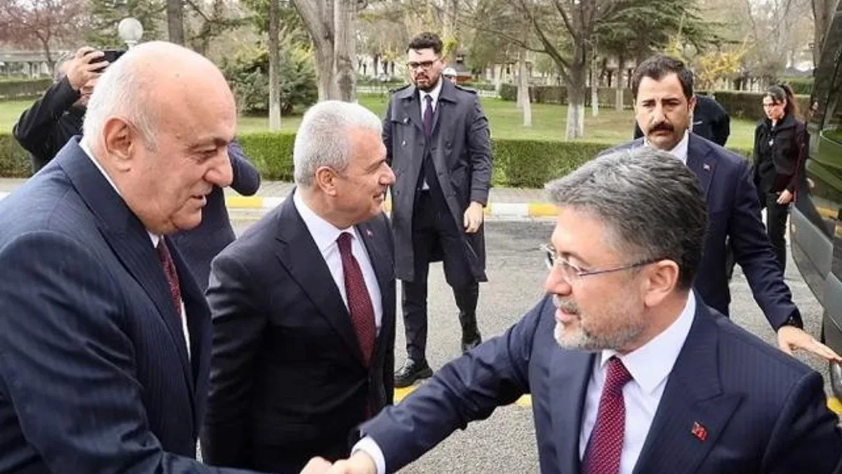 Bakan Yumaklı'dan Konya Şeker'e ziyaret