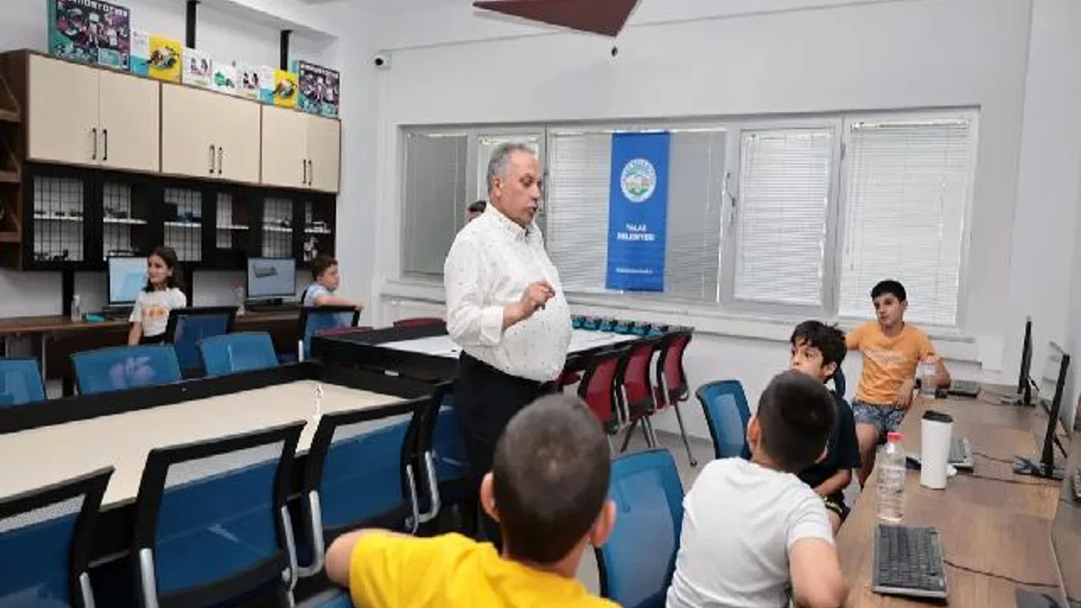 Kayseri Talas geleceğin mucitlerine kapılarını açıyor