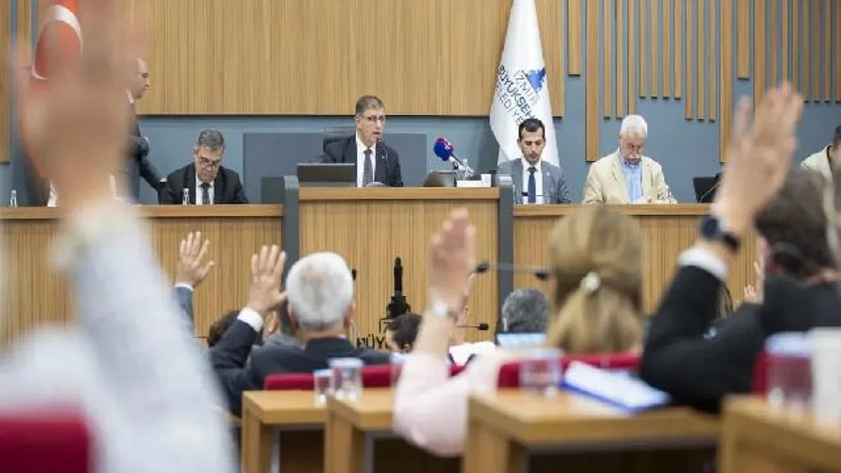 İZBAN’da indirim, ulaşımda “Genç Tarife” dönemi başlıyor