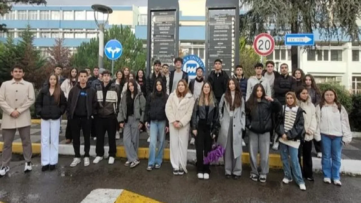 İstanbul Maltepe'de öğrencilere üniversite tanıtım gezileri