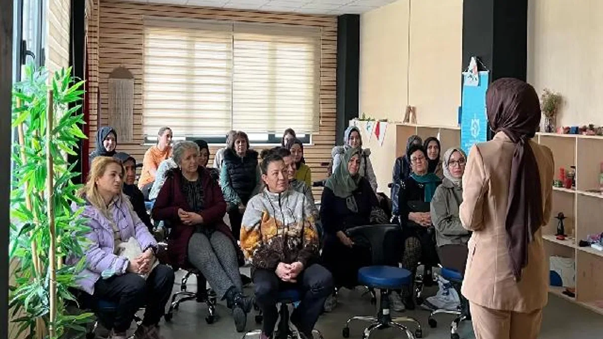 Kocaeli'de 'evlilikte sağlıklı iletişim' konuşuldu