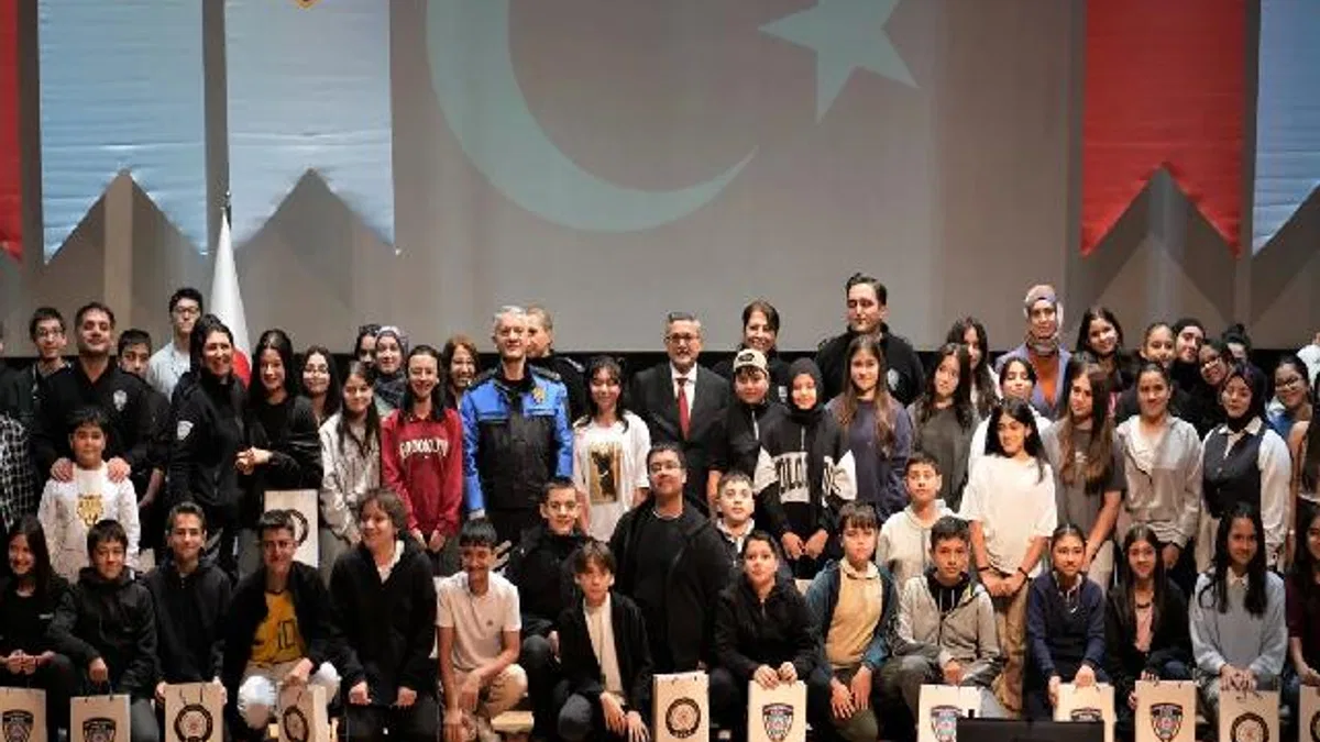 ÇOGEP etkinliğiyle gençlere destek, kursiyerlere sertifika