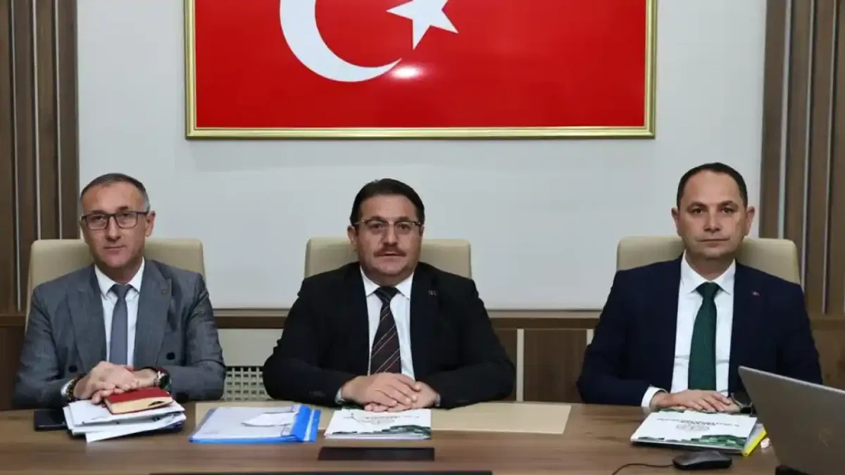 Sakarya eğitimine ilçe müdürleriyle mercek