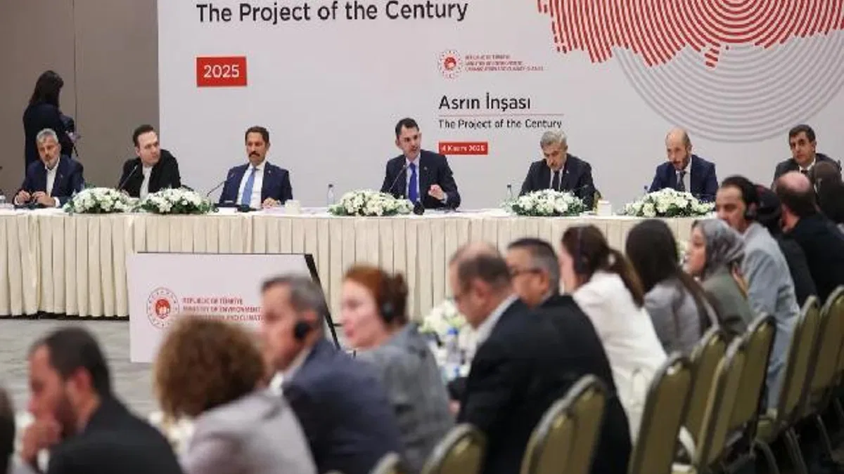 Uluslararası gazeteciler yeniden doğuşa tanıklık etti... Dünya 'asrın inşaası'na şaştı kaldı!