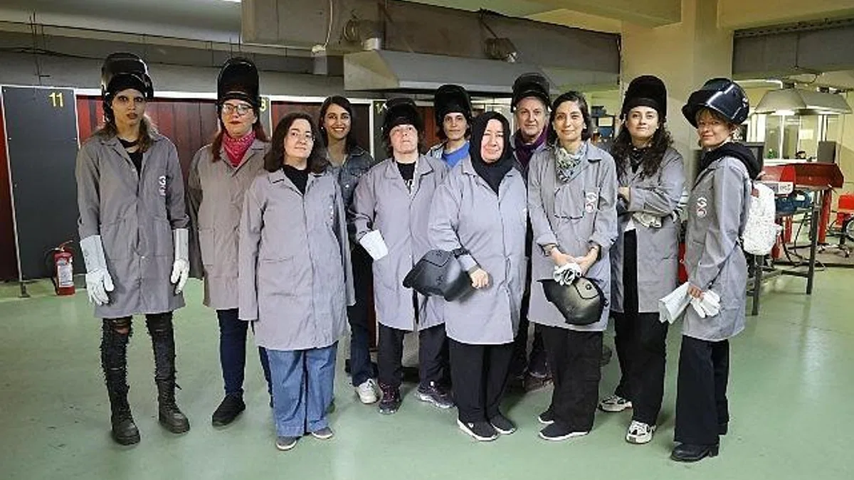 Kadıköy Belediyesi'nin "Kadın Kaynakçılar Yetişiyor" Projesi