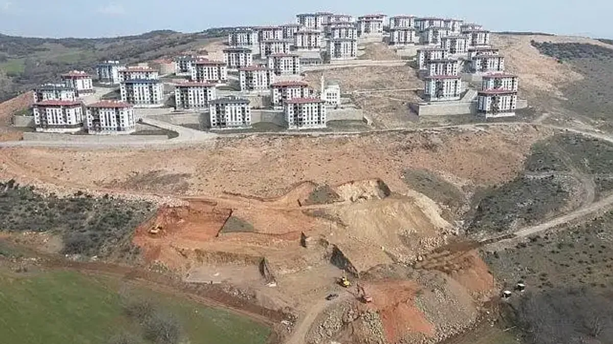 İnegöl Belediyesi'nin Toki 4. Etapta Çalışmalar Başladı