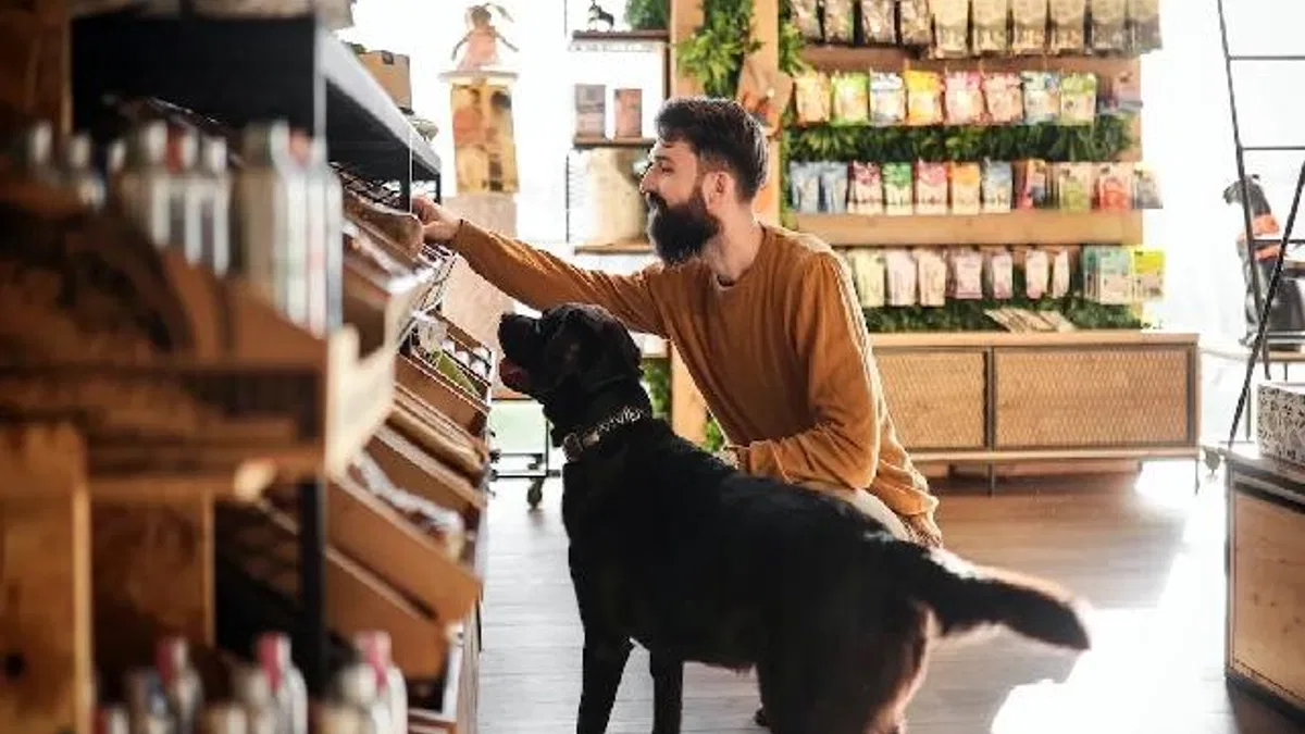 Bitki bazlı ve hücreden üretilmiş evcil hayvan mamalarına talep yükseliyor