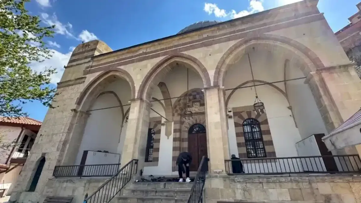 Kahramanmaraş Kalesi yeniden ziyarete açıldı, camiler ibadete döndü