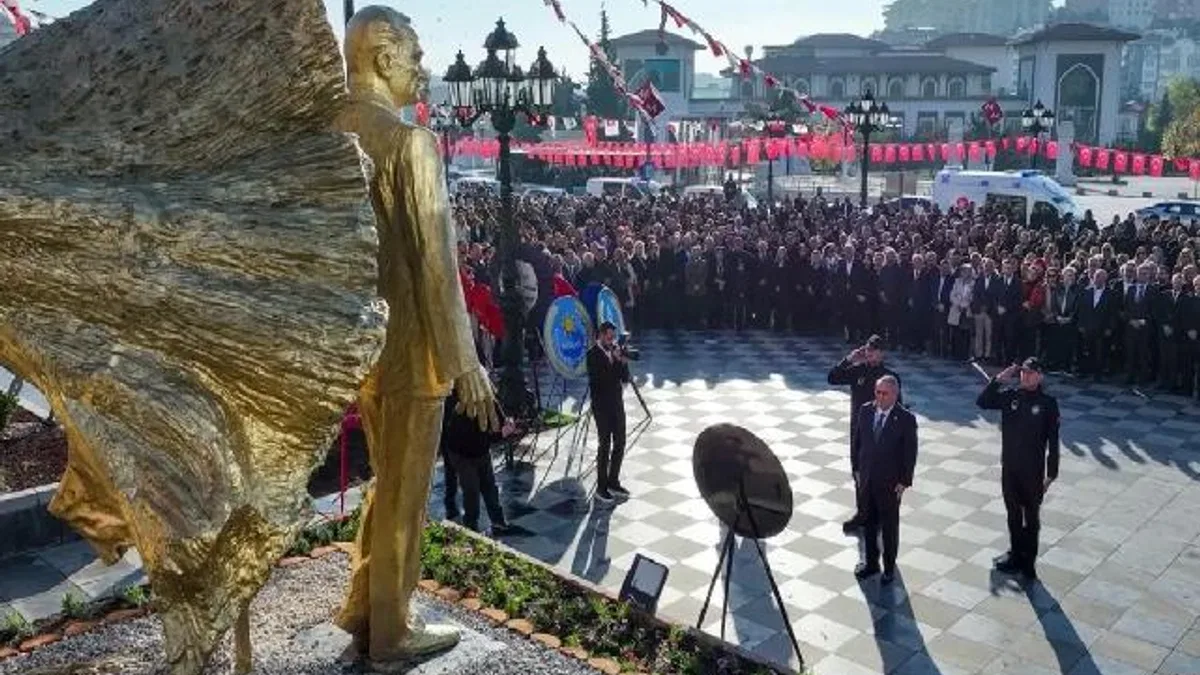 Ankara Keçiören'de Ata'ya özlem