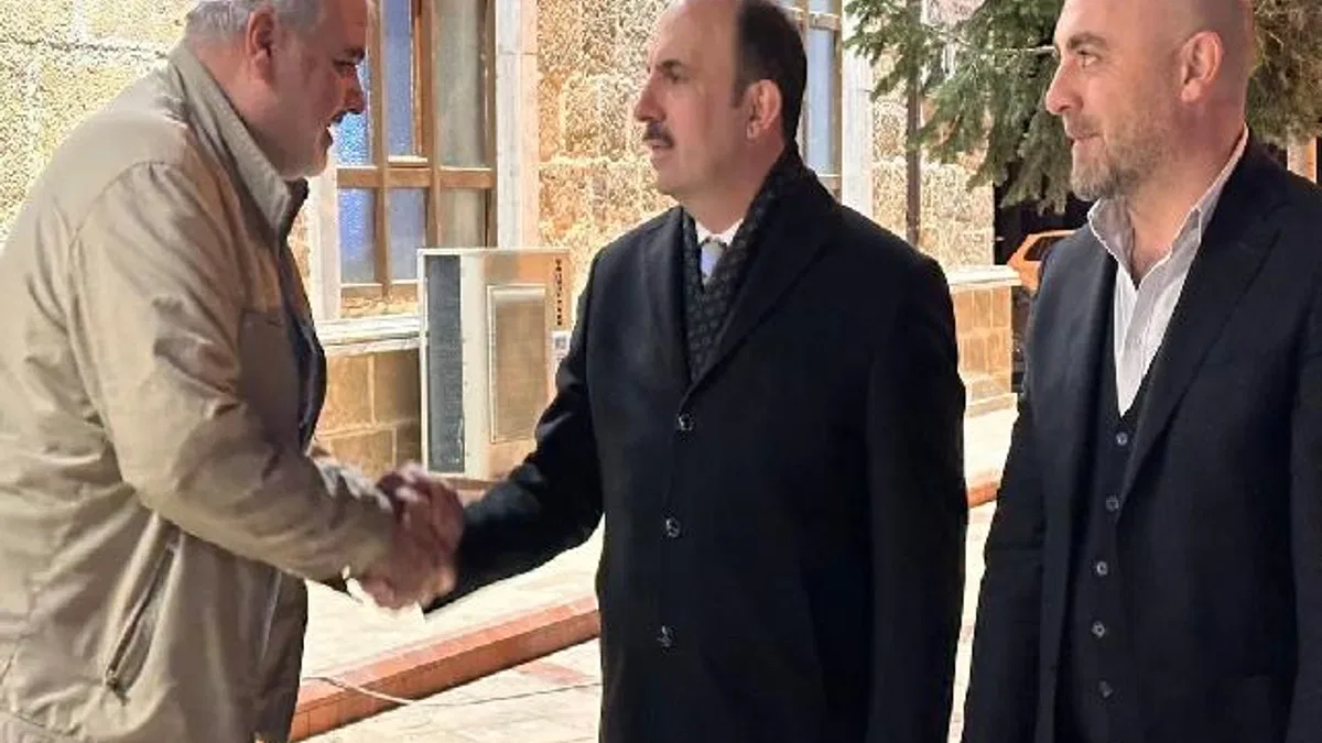 Başkan Altay Çumralıların Ramazan bereketine ortak oldu