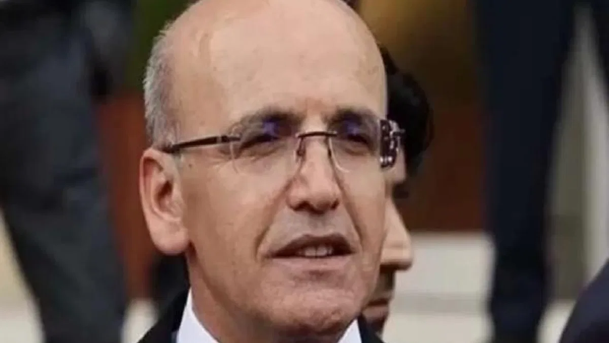 Bakan Şimşek: Beklentiler iyileşiyor, güven artıyor