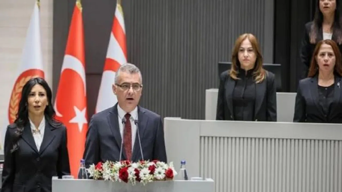 KKTC'de Erhürman göreve başladı... "Kıbrıs Türk halkının huzuru ve refahı için çalışacağım"