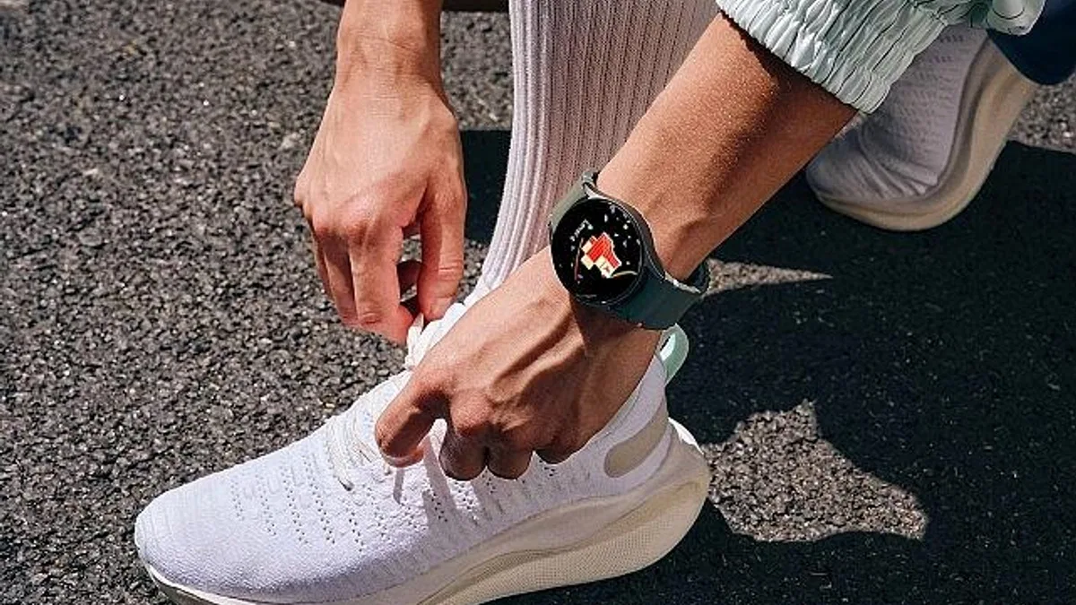 One UI 8 Watch Samsung Galaxy Watch Ultra'da kullanıma sunuluyor
