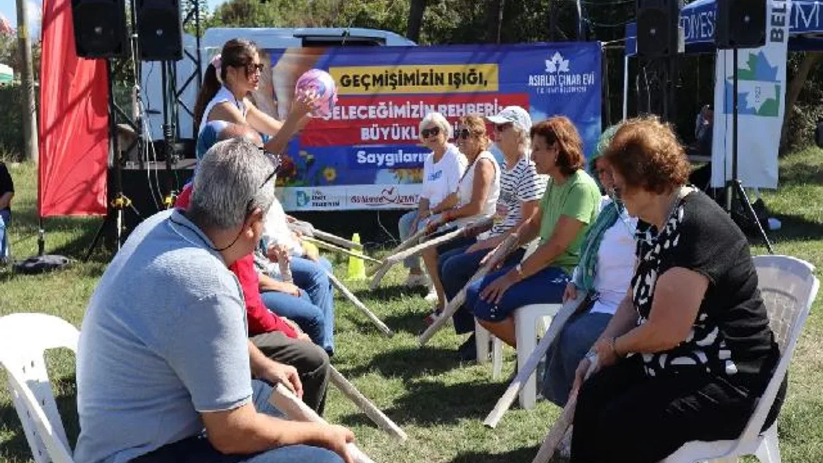 Kocaeli İzmit’te asırlık çınarlar Sarısu’da buluştu