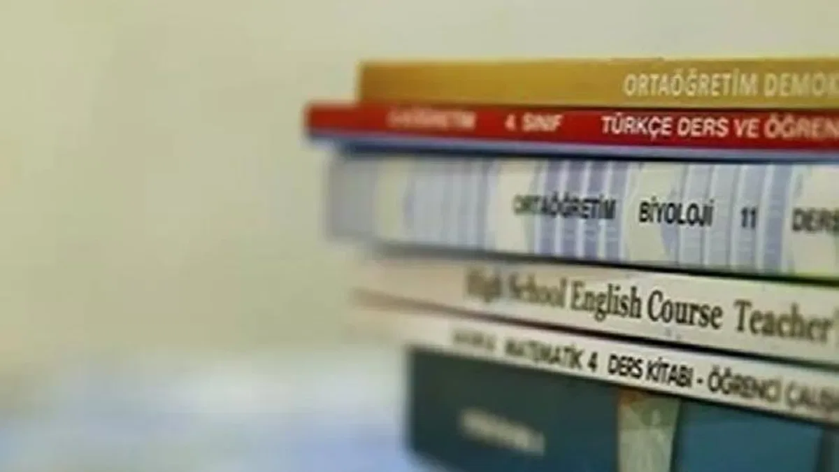 MEB Ders Kitapları ve Eğitim Araçları Yönetmeliği’nde değişiklik