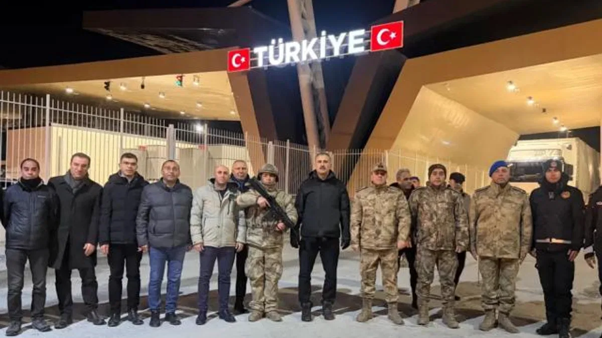 Vali Bozkurt'tan Gürbulak Sınır Hattı'nda incelem