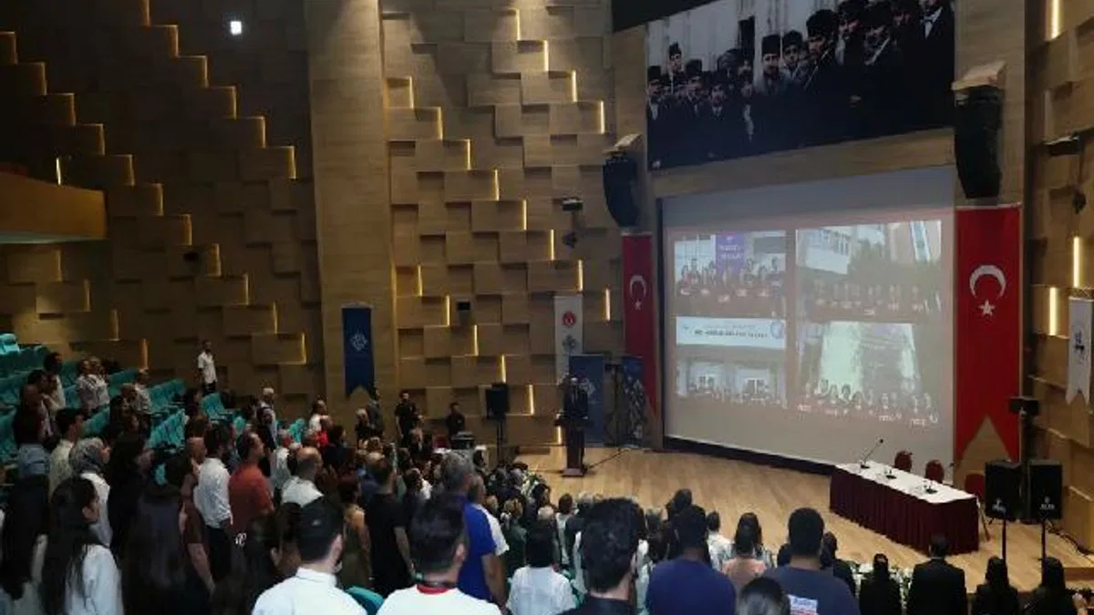 DEÜ’de “Batı Anadolu’da Yunan Mezalimi” paneli düzenlendi