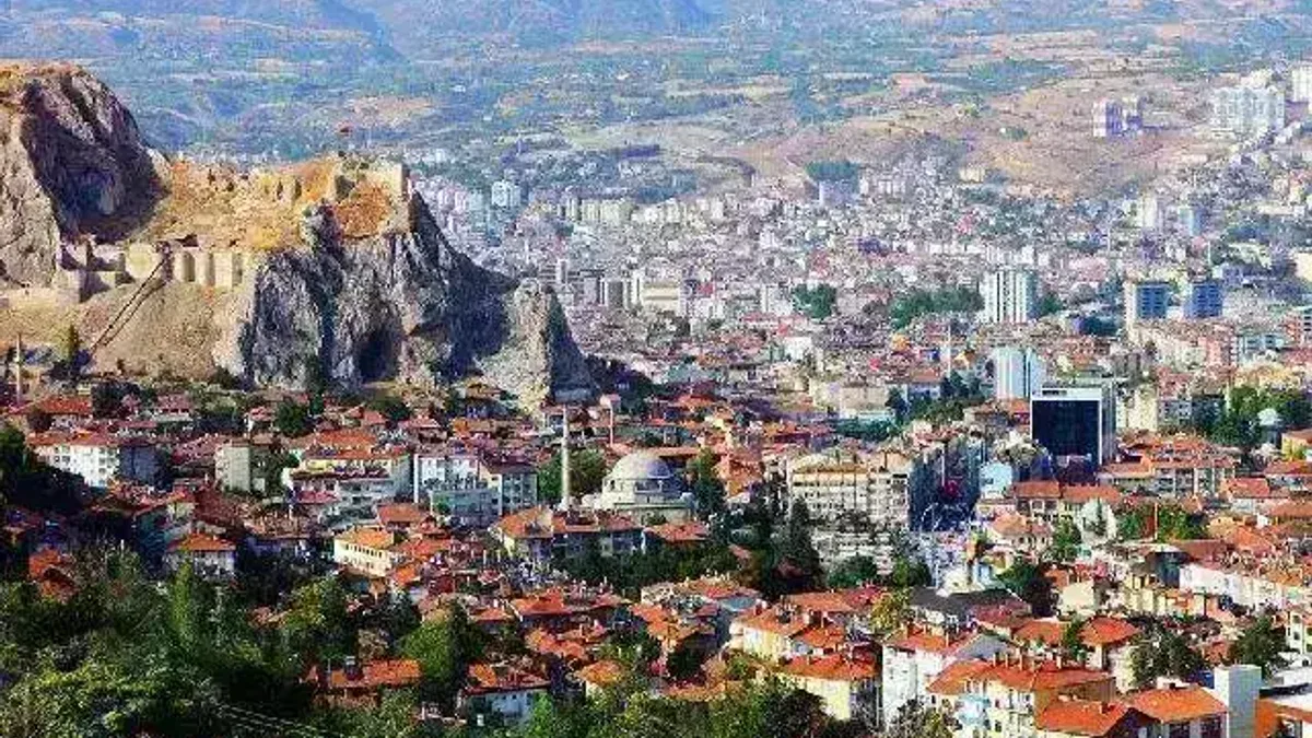 Tokat’ta yüksek konut fiyatlarına yüzde 25 kat karşılığı model önerisi