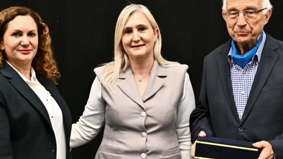 Antalya Muratpaşa'da yaygınlaşan hastalıktan korunma yollarına dikkat çekildi