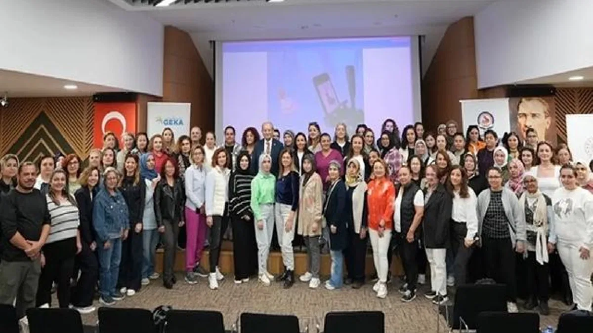 Denizli'de üreten kadınlar e-ticaret yolculuğuna devam ediyor