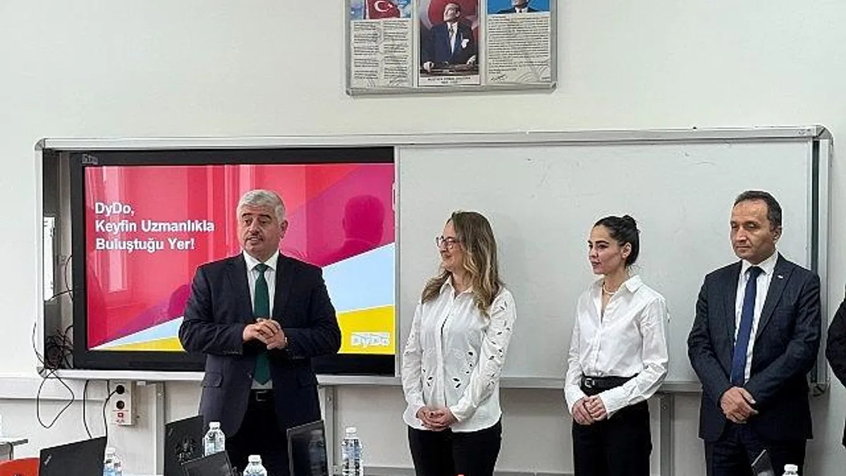 DyDo'dan Geleceğe Yatırım, Eğitime Destek: "Keyifle Üret" Temalı Teknoloji Sınıfı Açıldı!