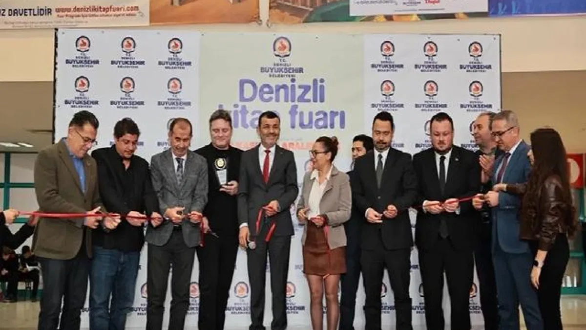 Denizli Büyükşehir Belediyesi 8. Kitap Fuarı kapılarını açtı
